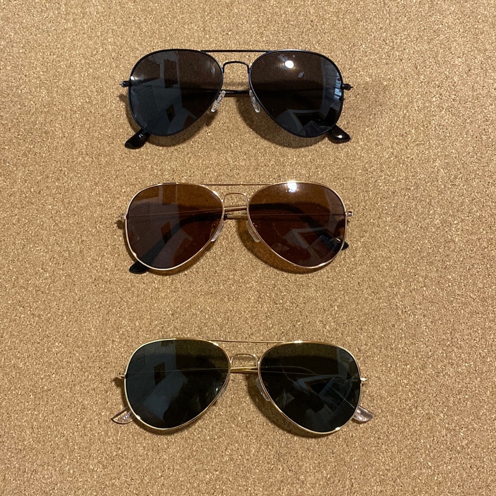 Lot of 3 Polarized Aviator Sunglasses, 2 Gold and 1 Black Frame